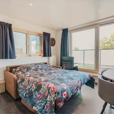 Elegant Holiday In Near The Beach Feriehus Middelkerke